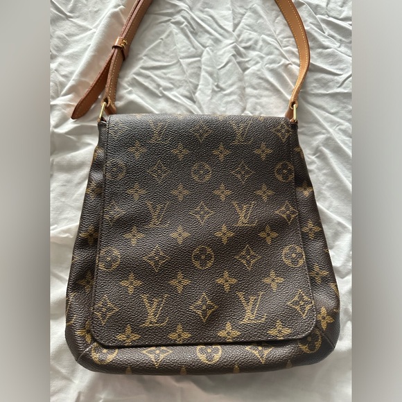 LOUIS VUITTON MUSETTE SALSA PM - Picture 4 of 9